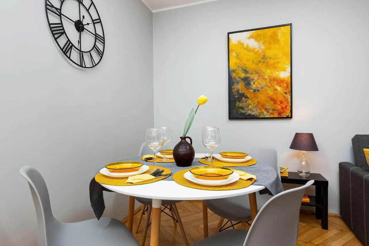 Apartment Warsaw Kredytowa By Noclegi Renters 0*,  Polen